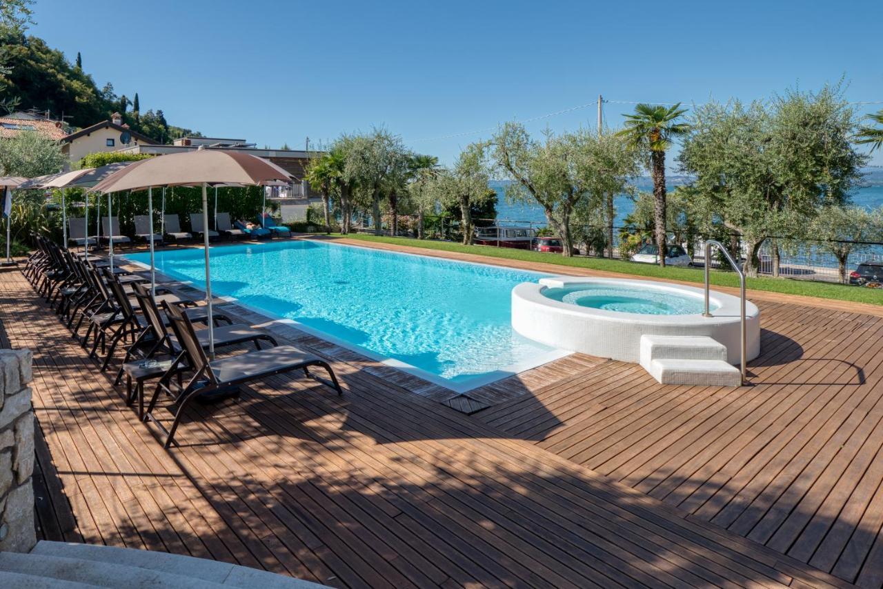 Hotel Eden Torri Del Benaco Luaran gambar